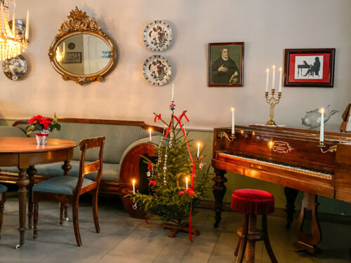 41A0BF80-E59B-46D4-BAD2-E8378A8D8F7C